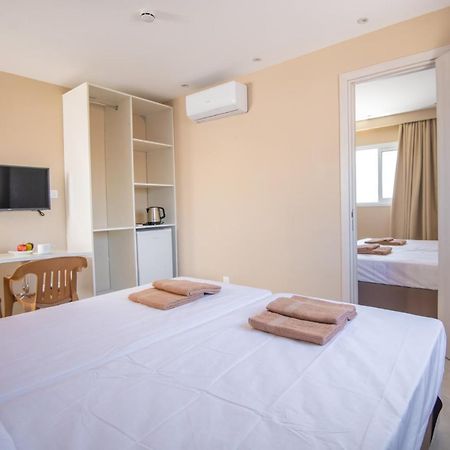 أيا نابا Marisa Napa Suites المظهر الخارجي الصورة