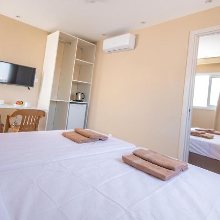 أيا نابا Marisa Napa Suites المظهر الخارجي الصورة