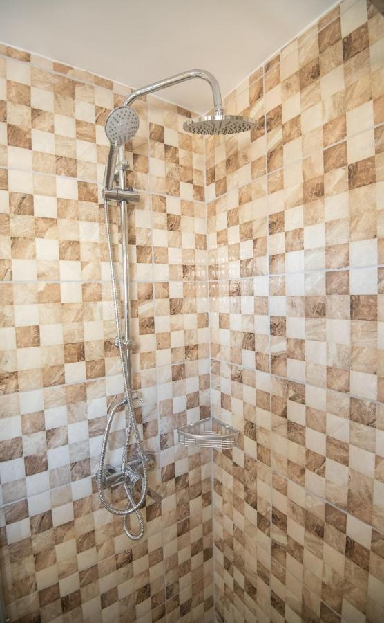 أيا نابا Marisa Napa Suites المظهر الخارجي الصورة