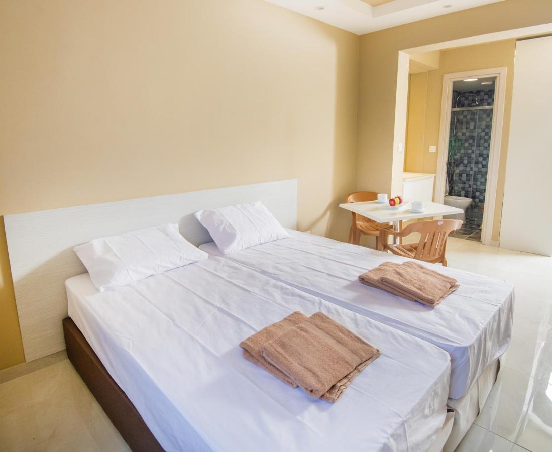 أيا نابا Marisa Napa Suites المظهر الخارجي الصورة
