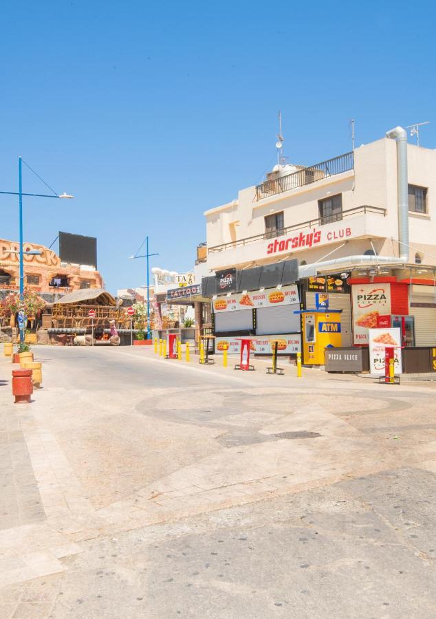 أيا نابا Marisa Napa Suites المظهر الخارجي الصورة
