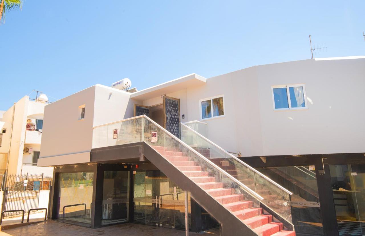 أيا نابا Marisa Napa Suites المظهر الخارجي الصورة